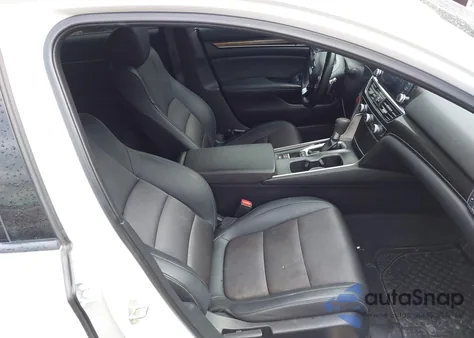 2019 Honda Accord Sport z USA, uszkodzony, nr VIN 1HGCV1F31KA049535